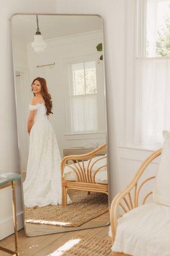 mobile - carousel-hero-element image-10