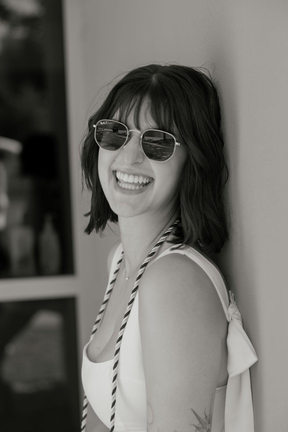 carousel-hero-element image-0