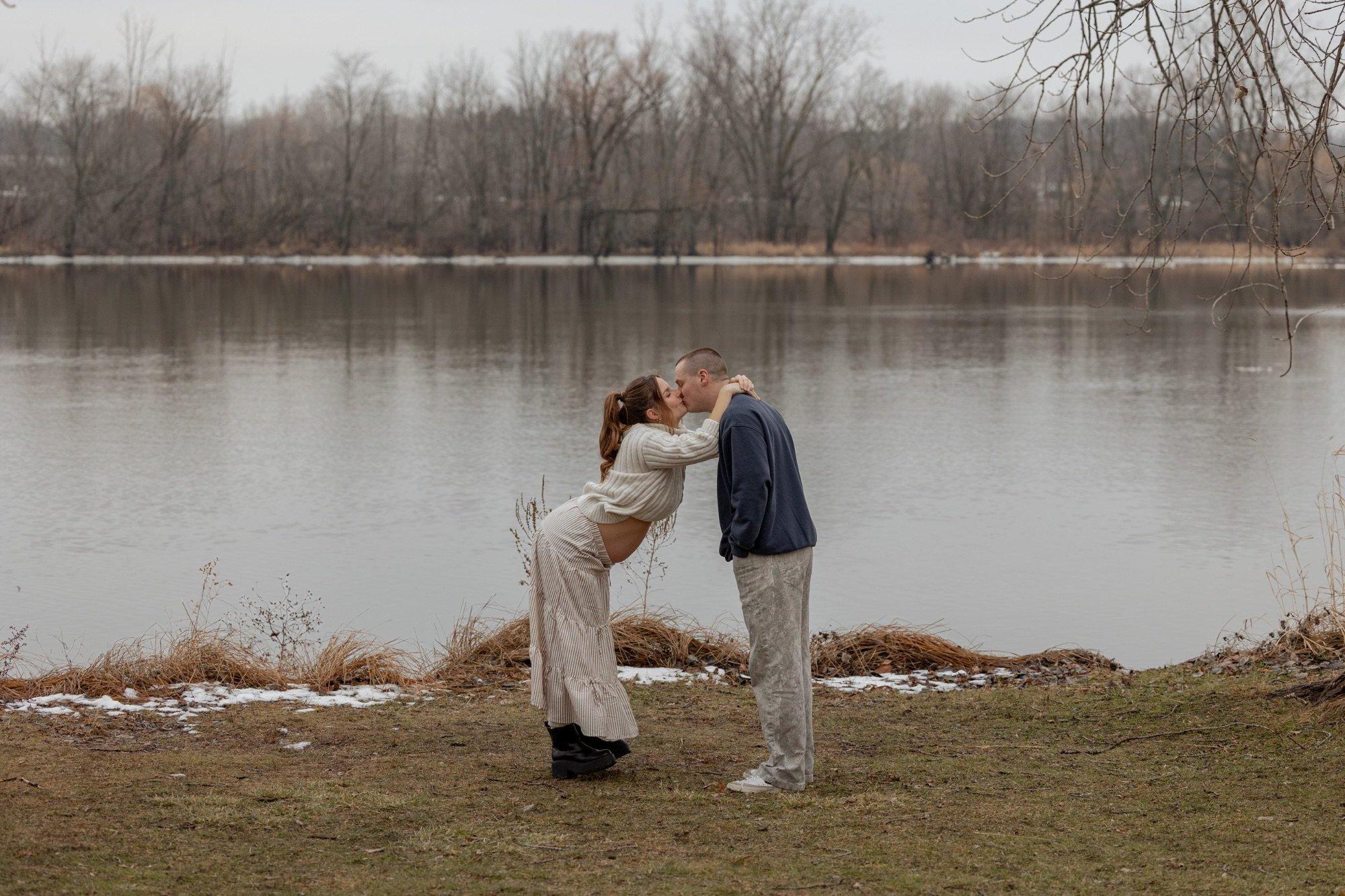 carousel-hero-element image-0