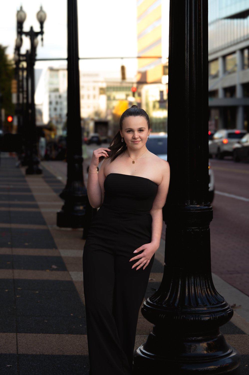 carousel-hero-element image-11