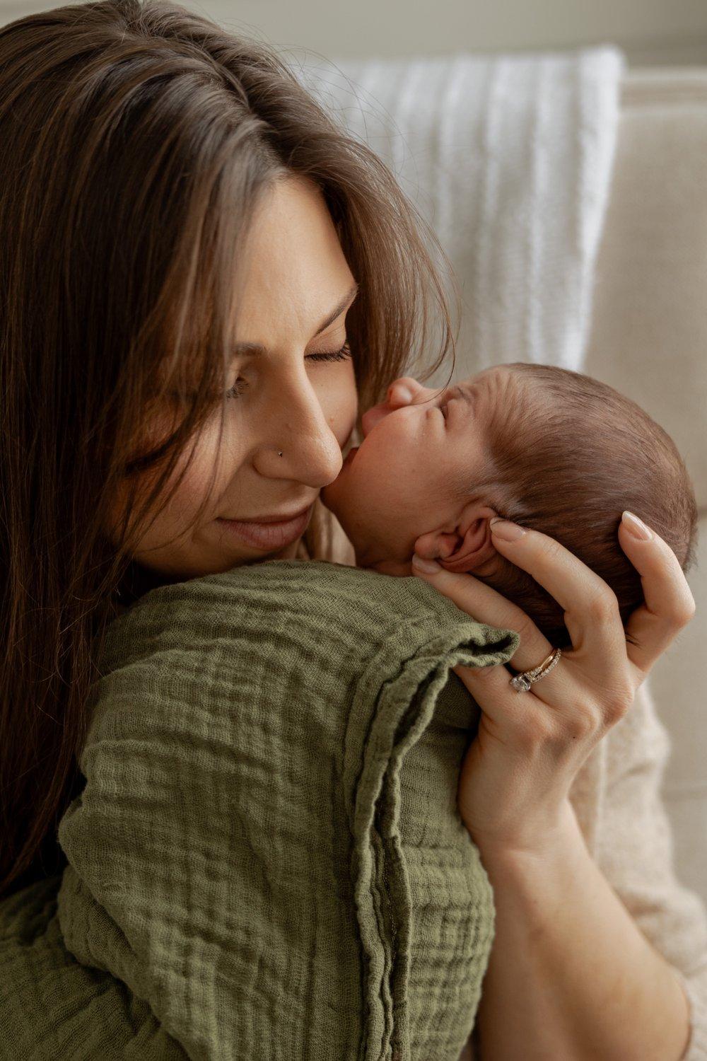 carousel-hero-element image-14